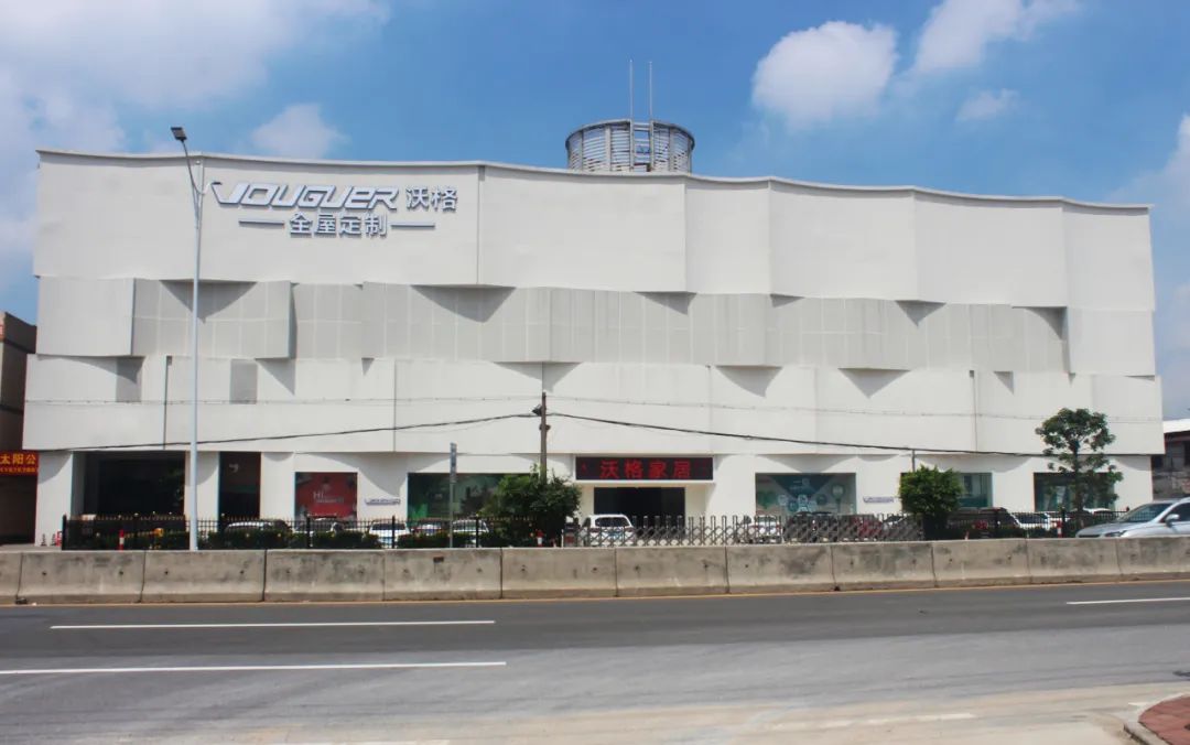 01.jpg